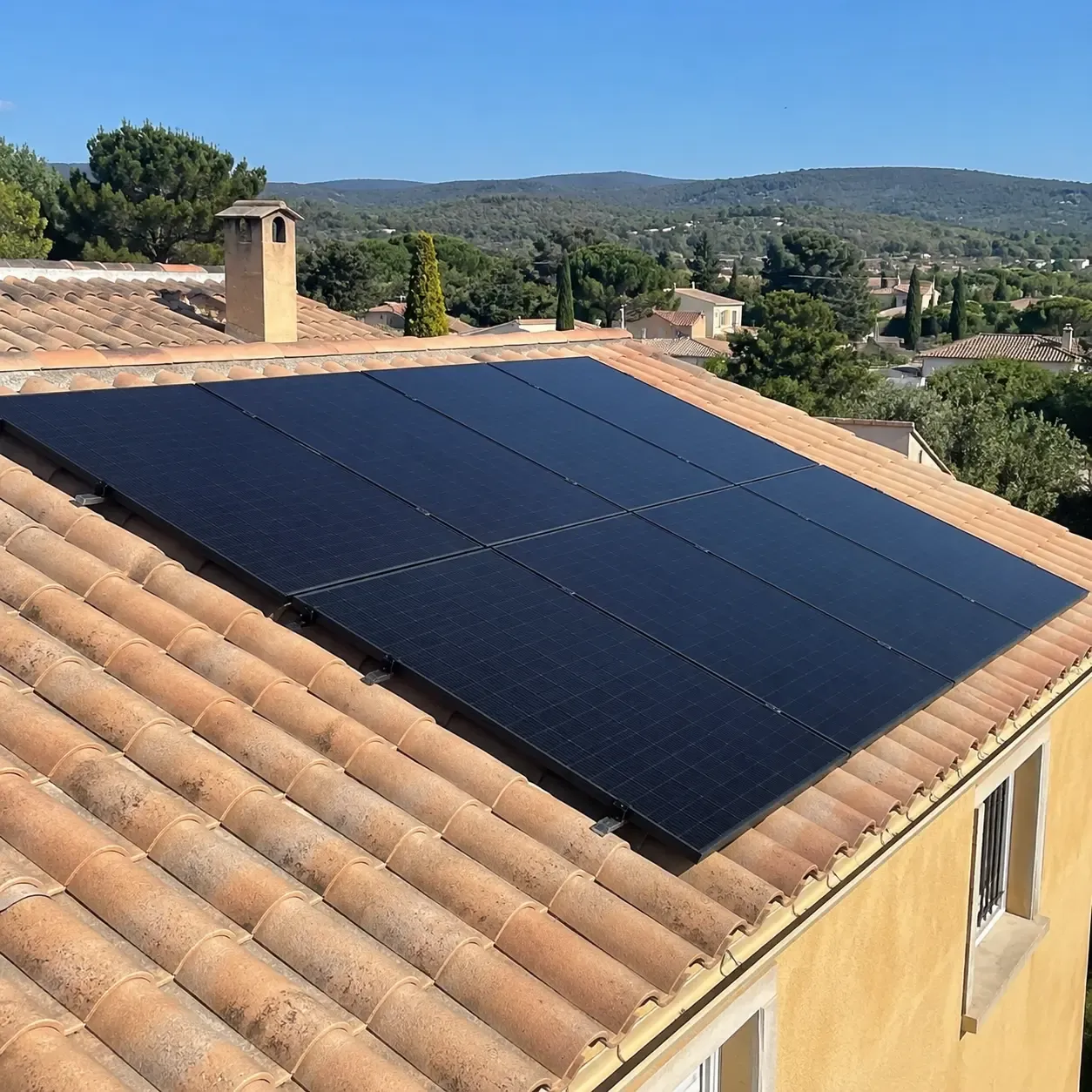 Image installateur panneaux solaires 3 installation photovoltaique maison